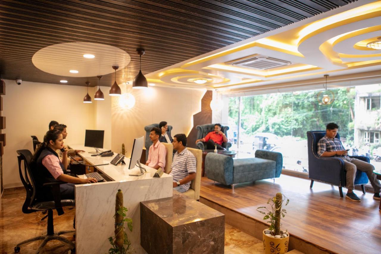 Hotel Eden การ์วาร์ ภายนอก รูปภาพ
